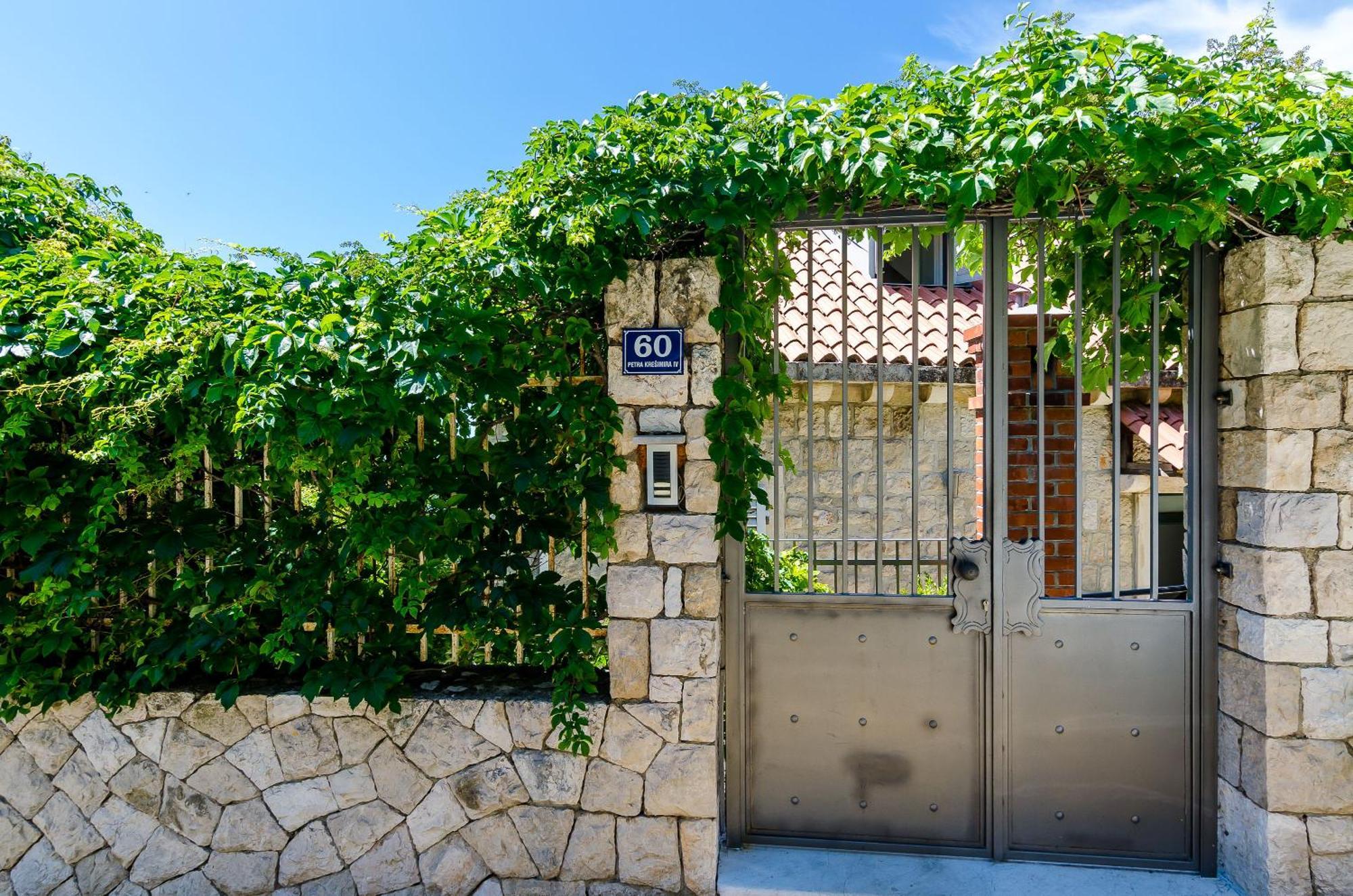 Appartamento Viktorija - Old Town & Sea View Ragusa